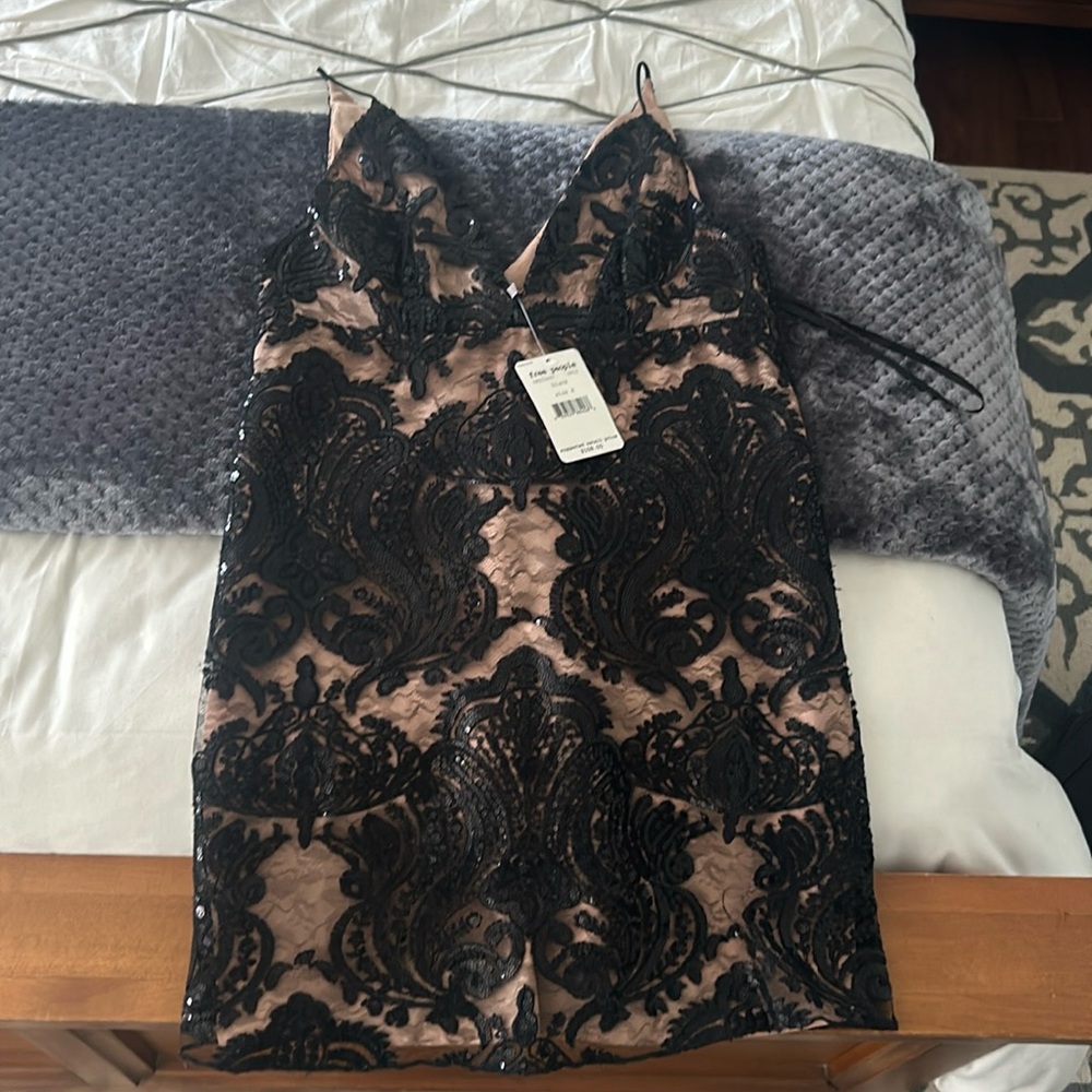 BRAND NEW PERFECT CONDITION free people night shimmer mini dress